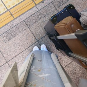 夏羽織　移動中