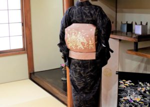 名古屋帯 マハラジャ　大島紬 絵絣