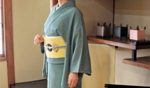 江戸小紋　行儀市松　名古屋帯　蓄音機