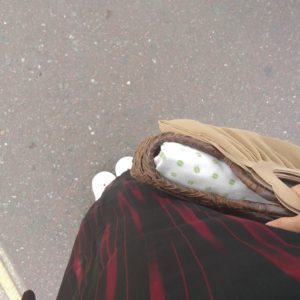 紗の雨コート　籠バック