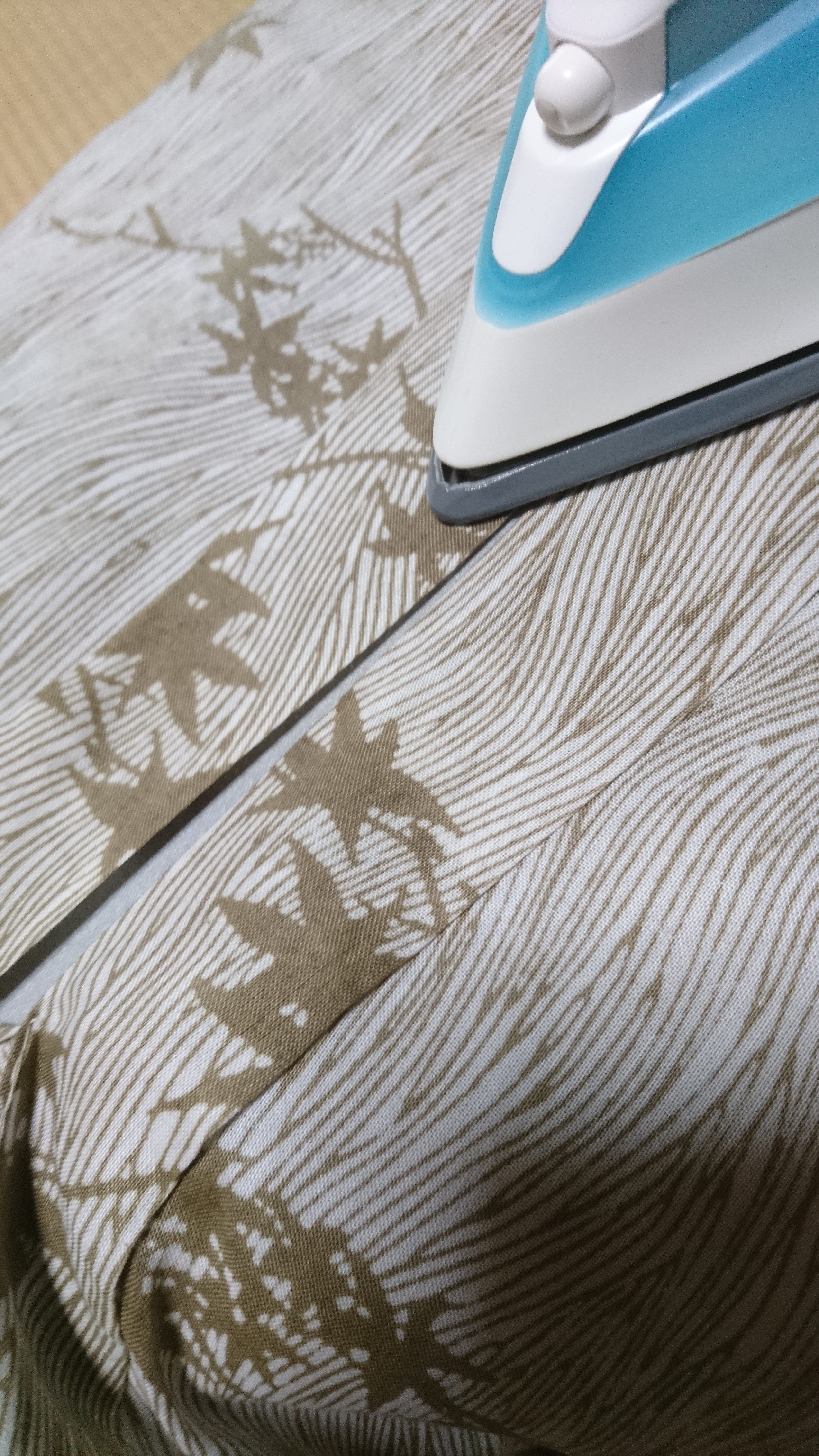 綿麻キモノ　アイロンがけ　身八ッ口