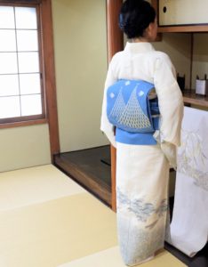 夏の袋帯　網干に千鳥　越後上布 訪問着　磯辺文様