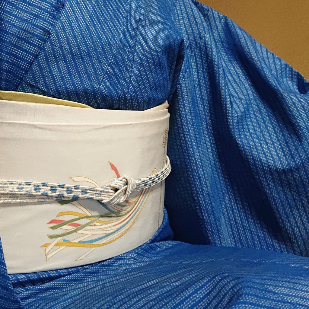 大島紬　紬大島　バイアス縞　一元絣　塩瀬の染帯　鯉のぼり　季節の染帯　卯月の着物