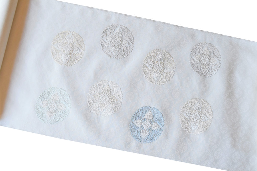 織の九寸名古屋帯 河合美術織物 唐織 藤丸文 今小路 あま宮