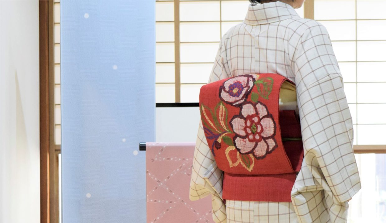 本場結城縮　地機　影重ね格子　八寸名古屋帯　花　今小路 あま宮　霜月のキモノ