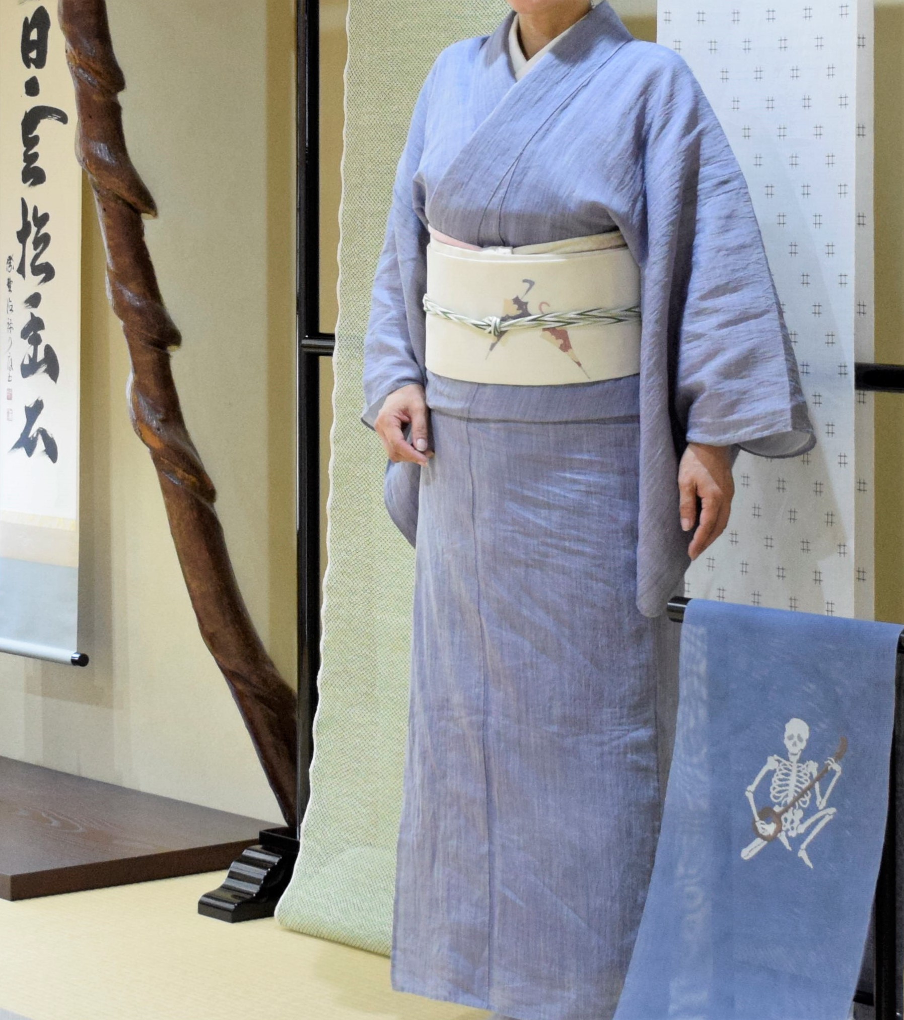 夏帯 紗紬 ロウケツ アンブレラ 小千谷縮 矢羽根縞 今小路 あま宮 文月のキモノ