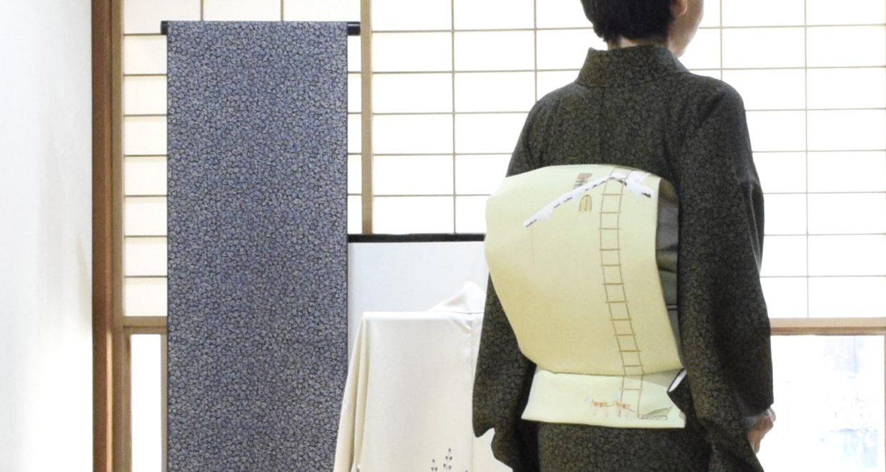 江戸小紋　クリスマス　塩瀬の染帯　クリスマス　今小路 あま宮　師走のキモノ