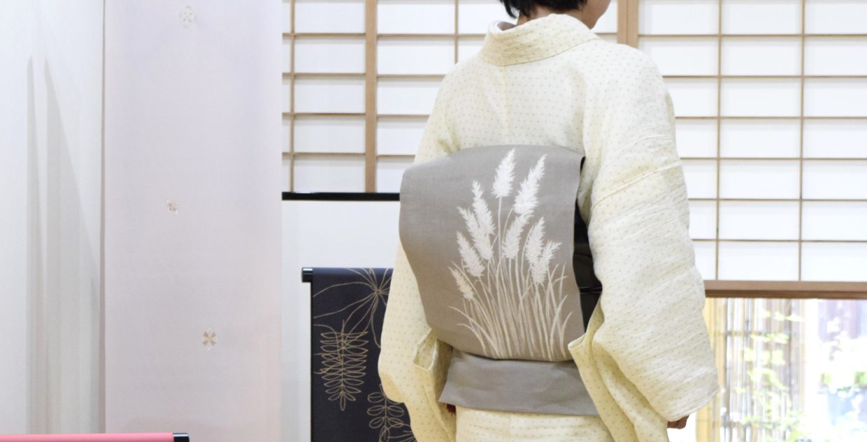 小千谷縮　手織　十字絣　夏帯　麻の九寸名古屋帯　季節の染帯　穂　今小路 あま宮　葉月のキモノ