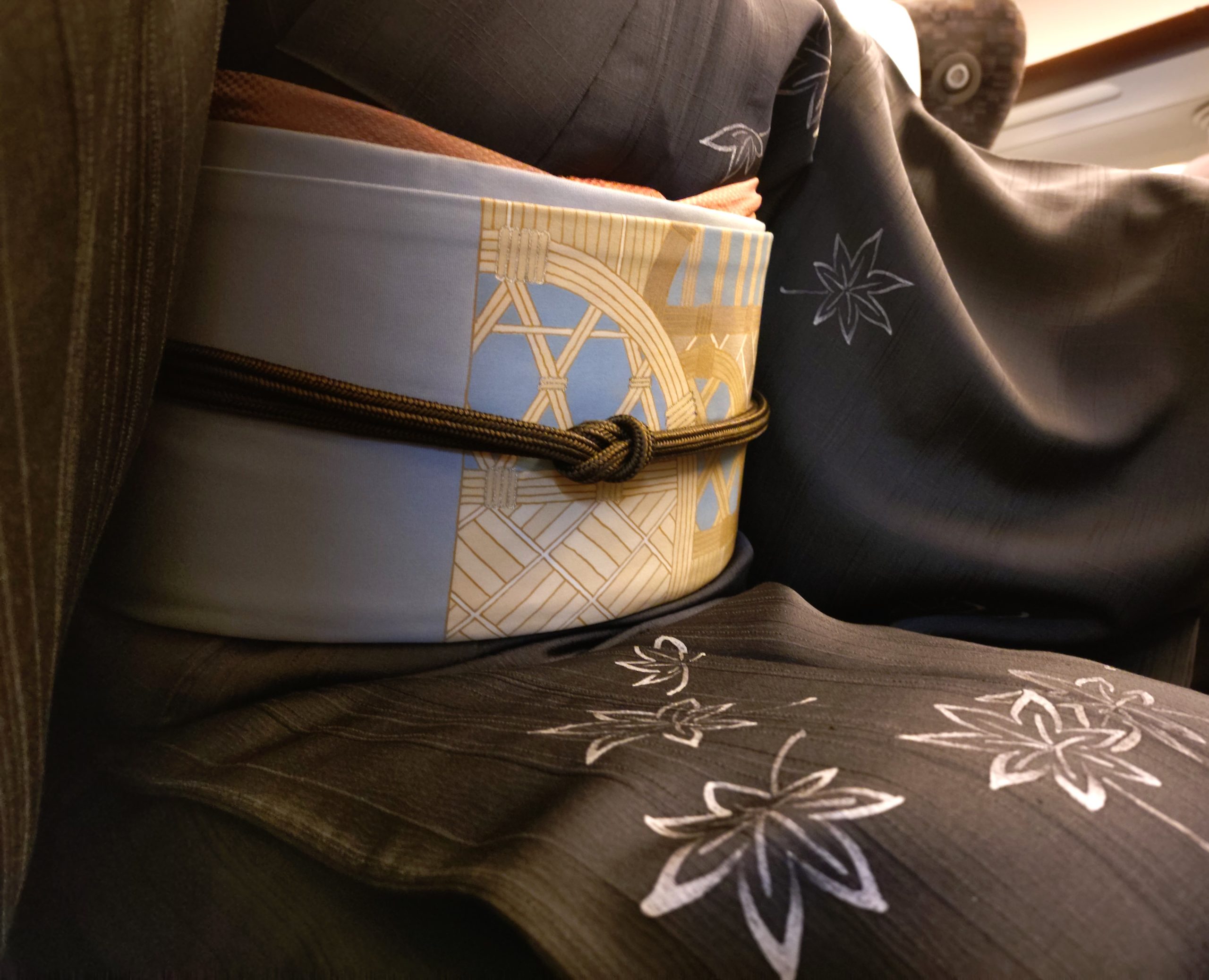 単衣 附下 ロウケツ 紅葉 塩瀬の染帯 光悦垣 今小路 あま宮 霜月のキモノ ちょっとお出かけキモノ お江戸出張のキモノ