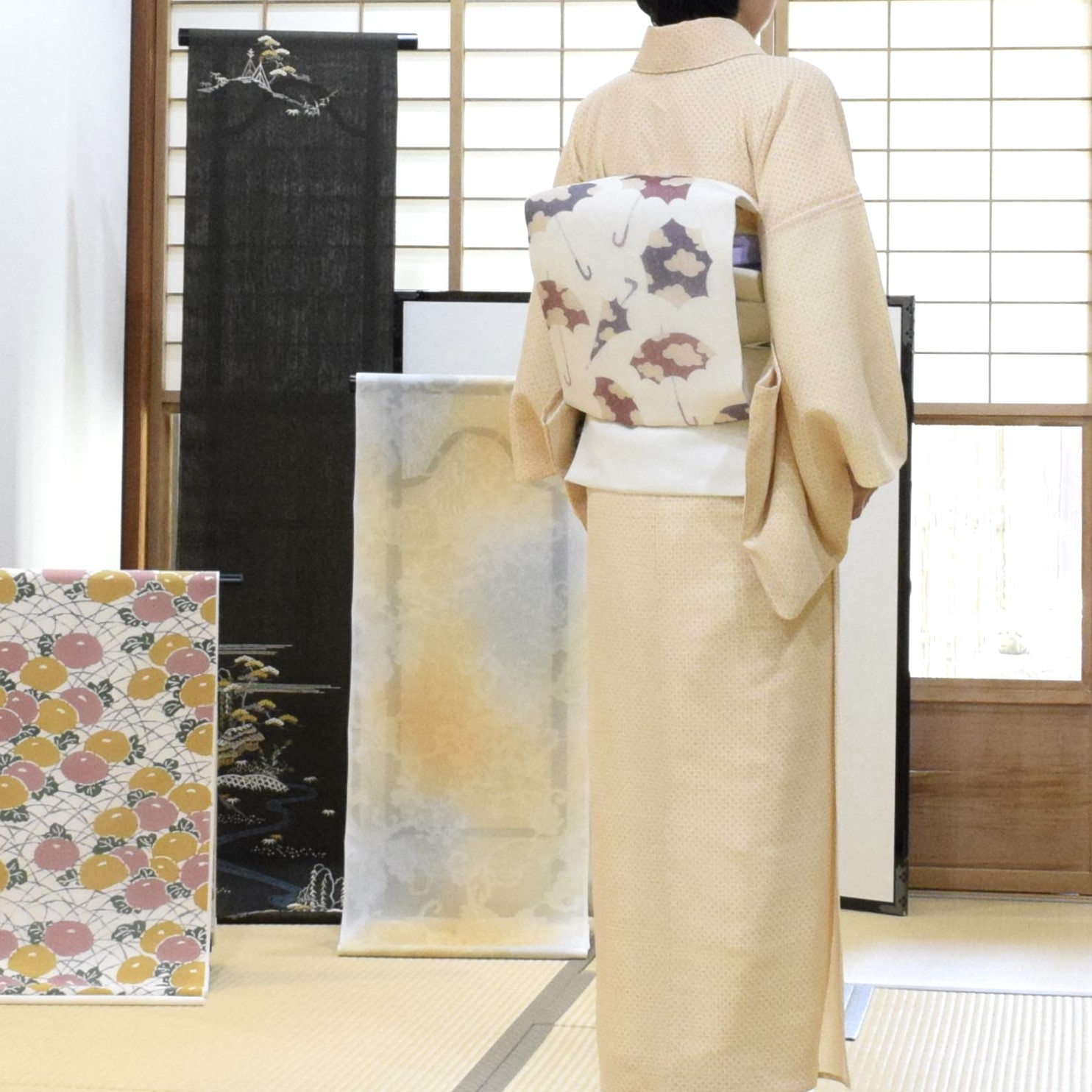 絽ちり 小紋 真糊 伊勢型紙小紋 丸並び 夏の染帯 紗紬地 アンブレラ 今小路 あま宮 水無月のキモノ