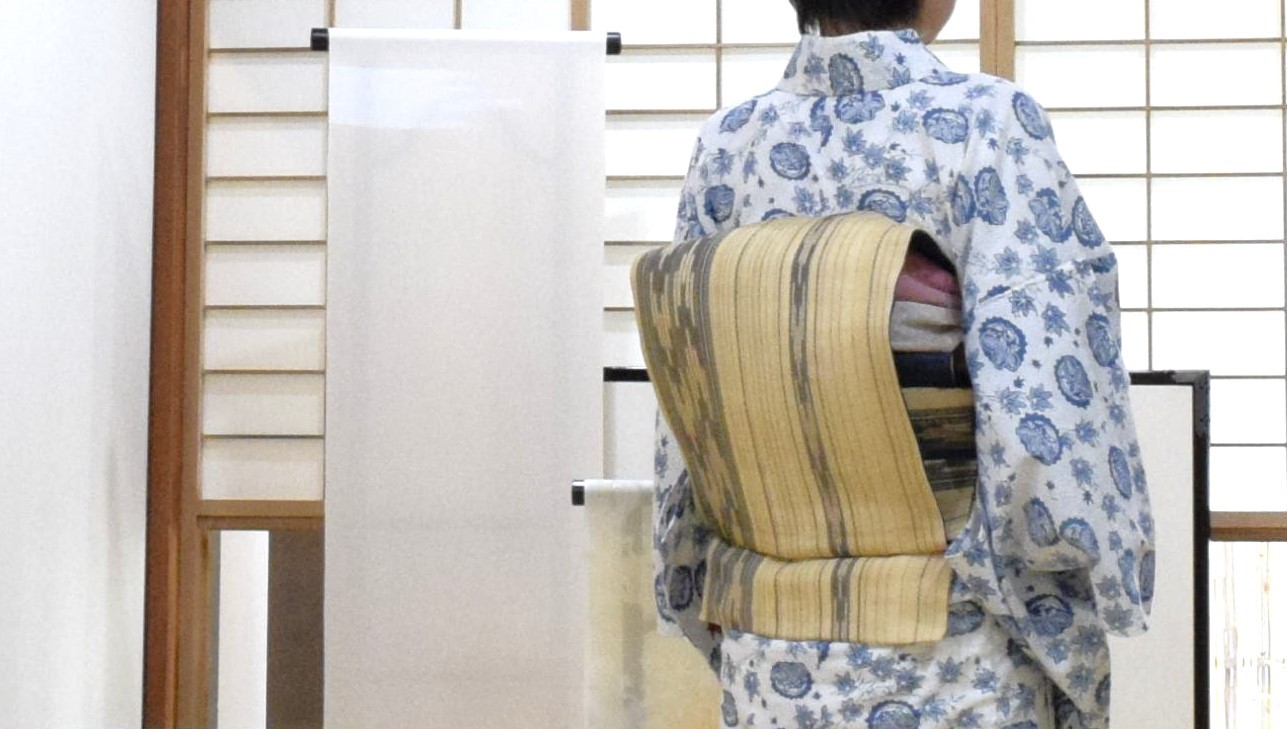 浴衣 長板中型 松原忠 2枚型 桐に鳳凰と楓 夏帯 自然布 仕立て替え 芭蕉布 琴路 長板中型 松原忠 2枚型 桐に鳳凰と楓 夏帯 自然布 仕立て替え 芭蕉布 琴柱 今小路 あま宮 葉月のキモノ