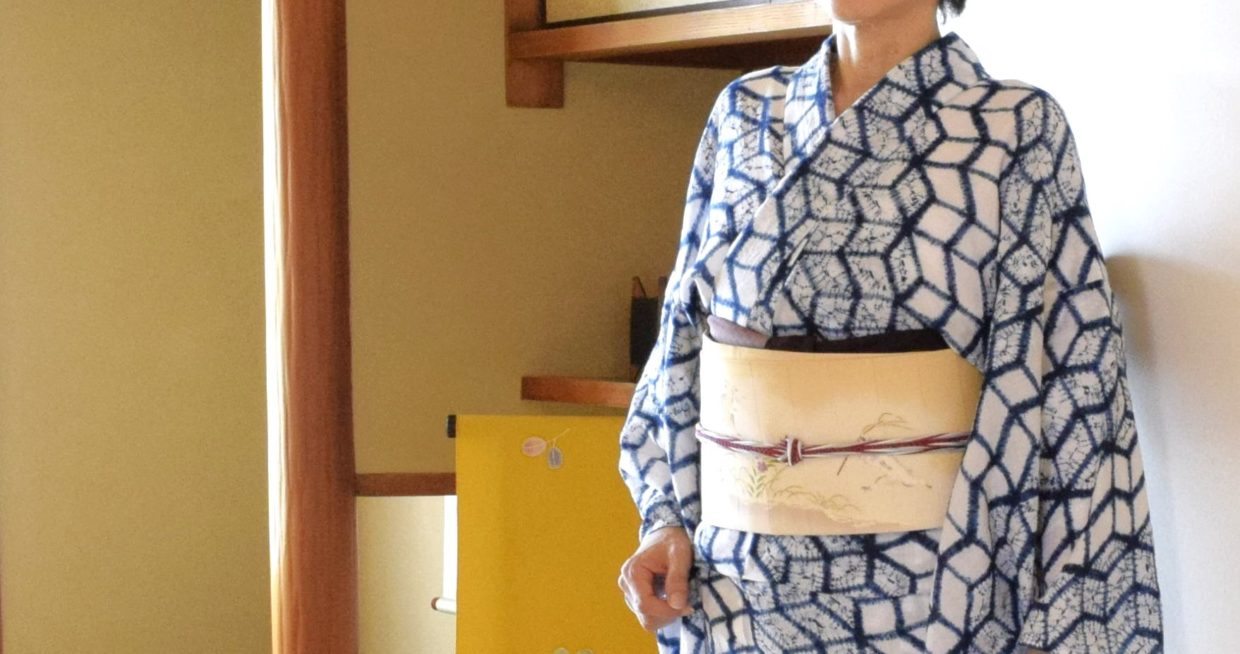 浴衣　有松絞り　正藍　石畳　夏帯　段絽　鳥獣戯画　染替え　今小路 あま宮　葉月のキモノ