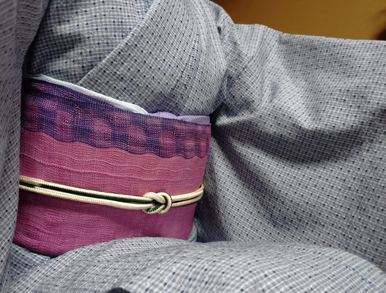 単衣　綿麻　与那国綿麻　八寸　伊予紬　雨の日のキモノ　今小路 あま宮　京都　ジェイアール名古屋タカシマヤ　七緒の和トセトラ2025秋　搬入の日のキモノ