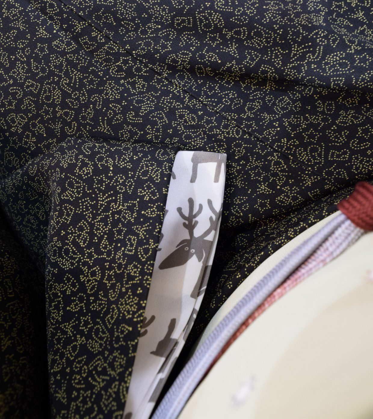 小紋　江戸小紋　クリスマス　長襦袢　トナカイ　今小路 あま宮　京都　師走のキモノ