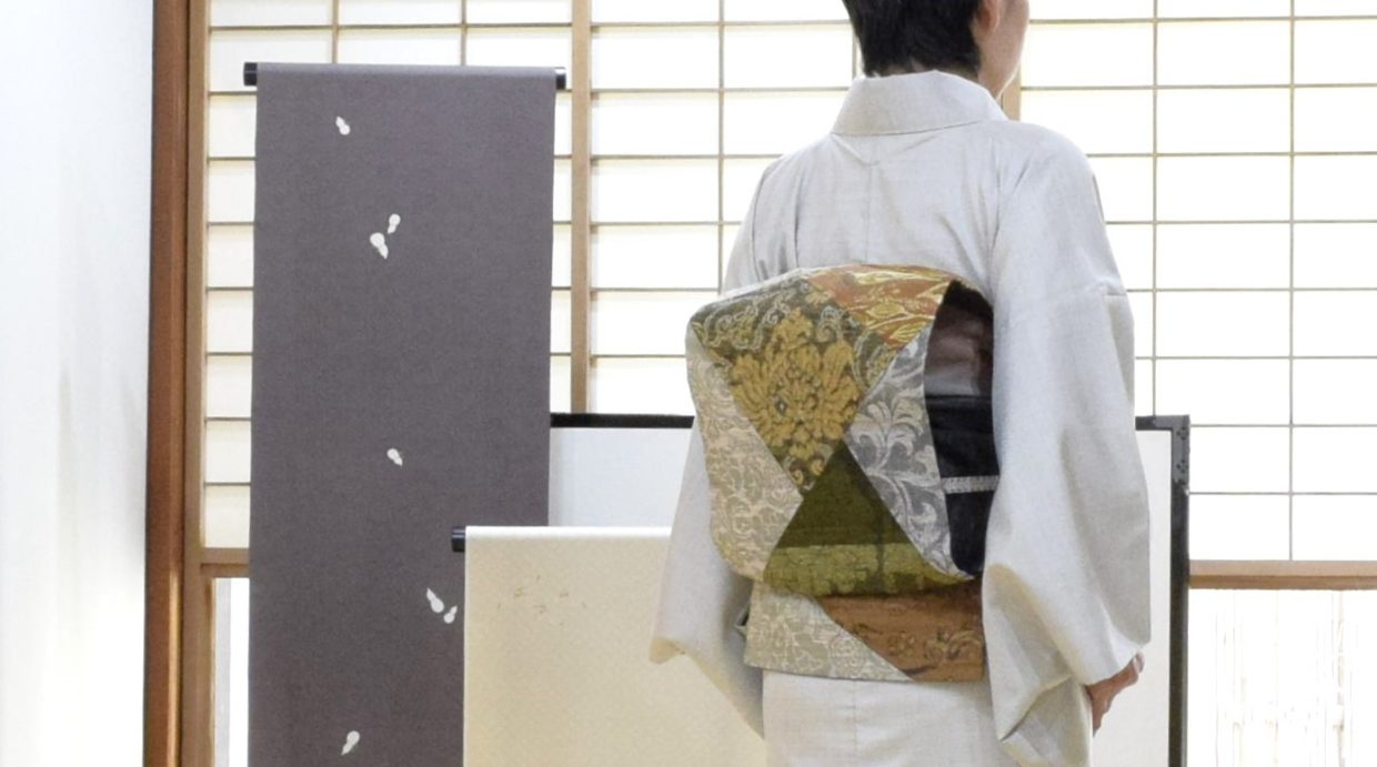 大島紬　リング大島　蚊絣　織の九寸名古屋帯　齋藤織物　裂取り　今小路 あま宮　師走のキモノ　仕事納めのキモノ