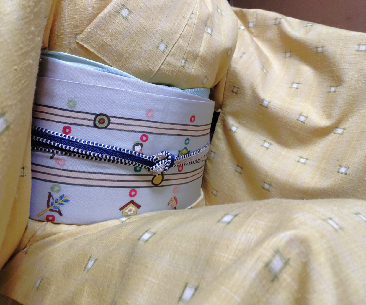 手織り　真綿紬　石黒祐子　升並び　塩瀬の染め帯　戴きモノの帯　縁起柄　今小路 あま宮　松の内のキモノ　京都