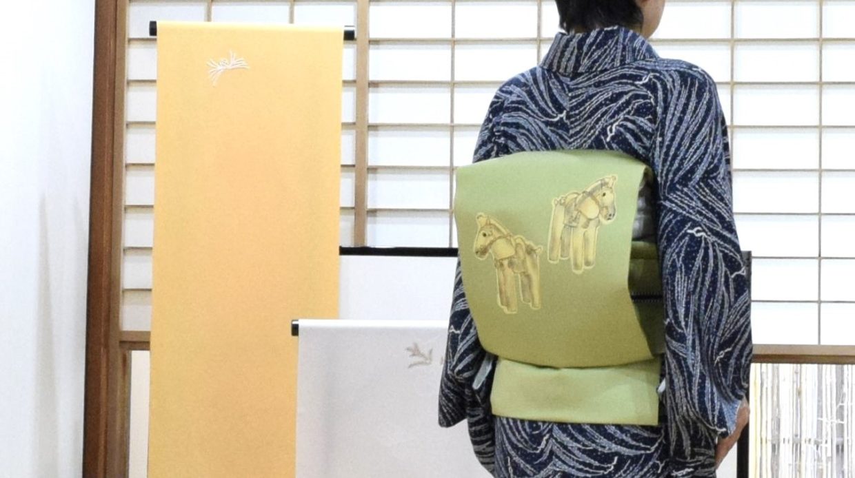 小紋　吹雪芽柳　真糊　伊勢型小紋　一越ちりめん　塩瀬の染帯　午　埴輪　今小路 あま宮　今小路 あま宮 別誂え　睦月のキモノ　松の内のキモノ