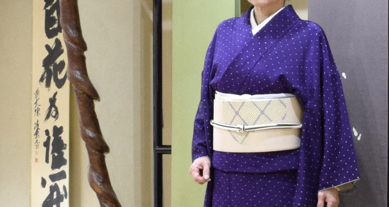 小紋　一越　真糊　伊勢型小紋　三枚笹　塩瀬の染帯　分銅　今小路 あま宮　如月のキモノ