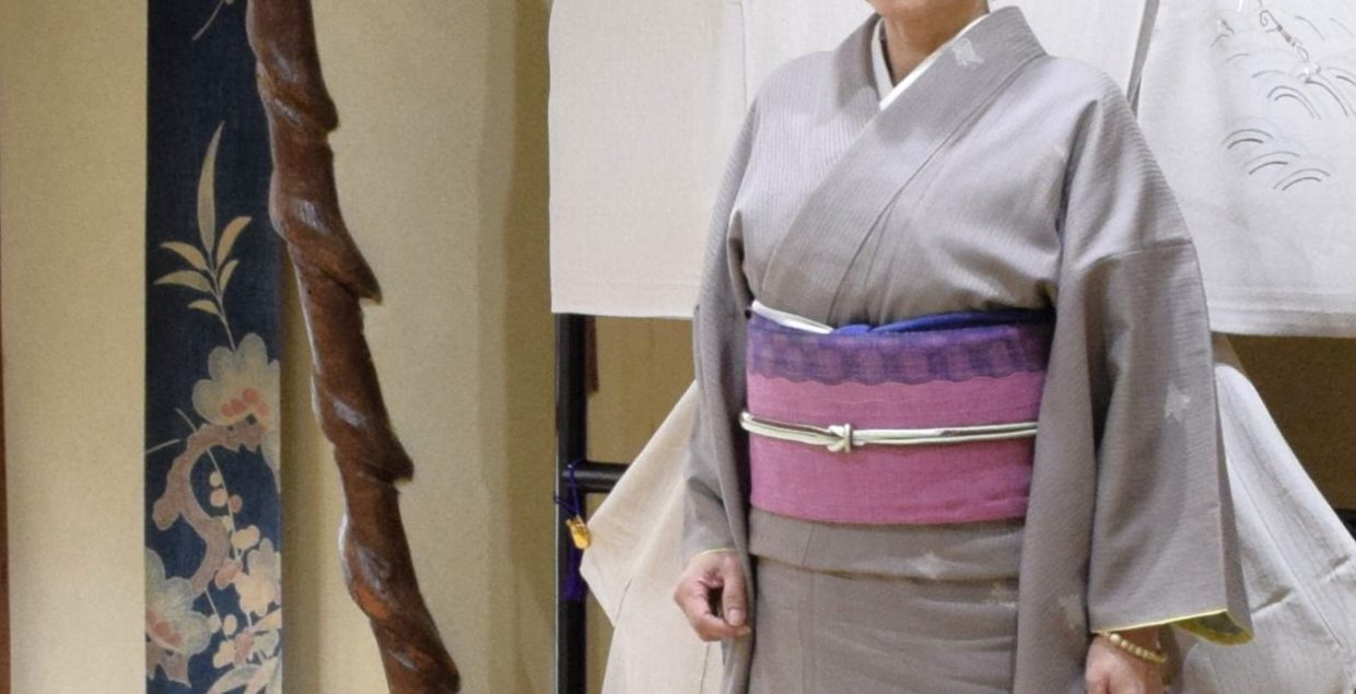 木綿　袷仕立て　別染め通し裏　小紋　合せ波　八寸　手織り　草木染め　夢訪庵　伊予紬　今小路 あま宮　雪の日のキモノ　如月のキモノ