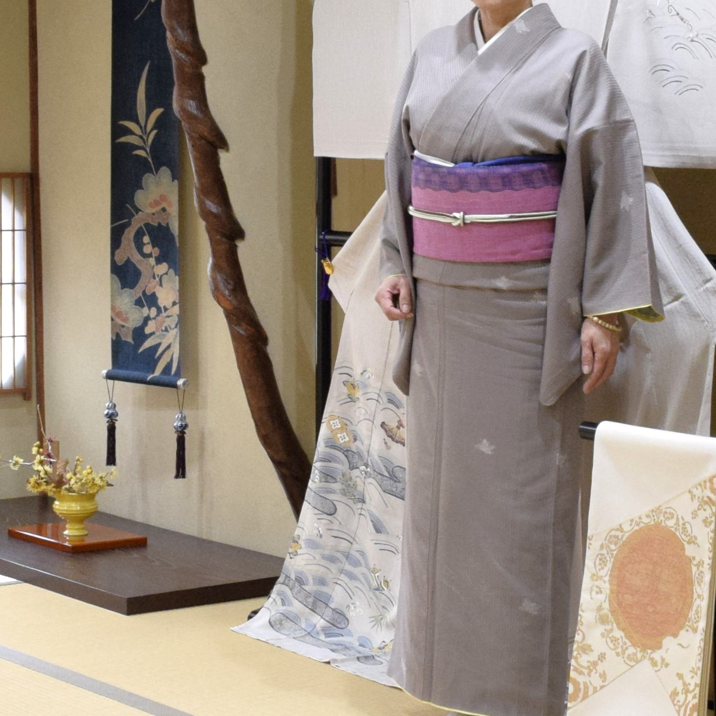 木綿 袷仕立て 別染め通し裏 小紋 合せ波 八寸 手織り 草木染め 夢訪庵 伊予紬 今小路 あま宮 雪の日のキモノ 如月のキモノ